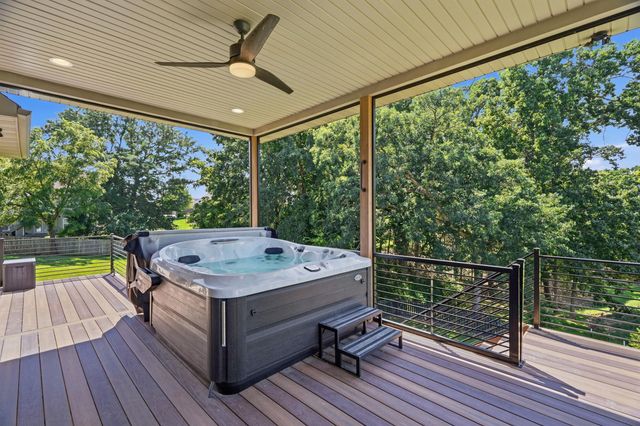 207 PAW PAW WAY, Columbia, MO 65203
