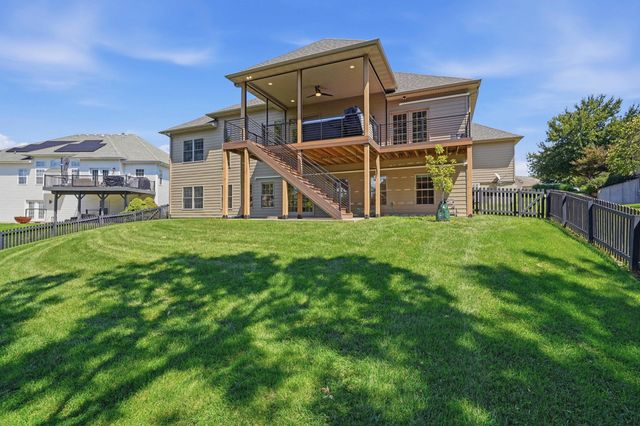 207 PAW PAW WAY, Columbia, MO 65203