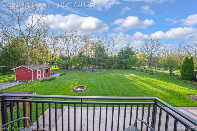 4805 Meadowbrook Lane, Orion Charter Township, MI 48359