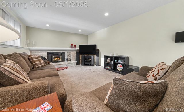 4805 Meadowbrook Lane, Orion Charter Township, MI 48359