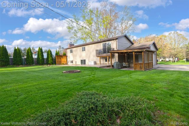 4805 Meadowbrook Lane, Orion Charter Township, MI 48359