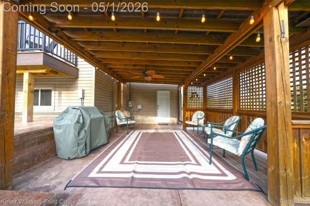4805 Meadowbrook Lane, Orion Charter Township, MI 48359
