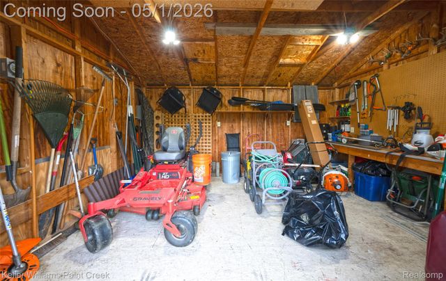4805 Meadowbrook Lane, Orion Charter Township, MI 48359