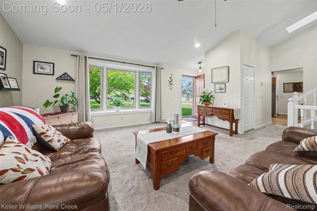 4805 Meadowbrook Lane, Orion Charter Township, MI 48359