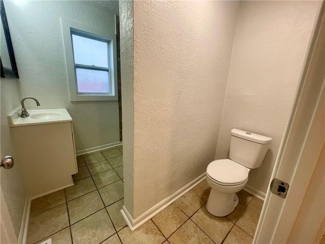 2735 N 31st Street, Kansas City, KS 66104