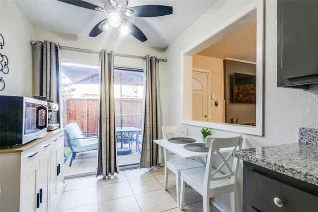 10617 Stone Canyon Road 28, Dallas, TX 75230