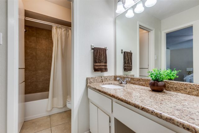 10617 Stone Canyon Road 28, Dallas, TX 75230