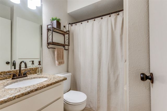10617 Stone Canyon Road 28, Dallas, TX 75230