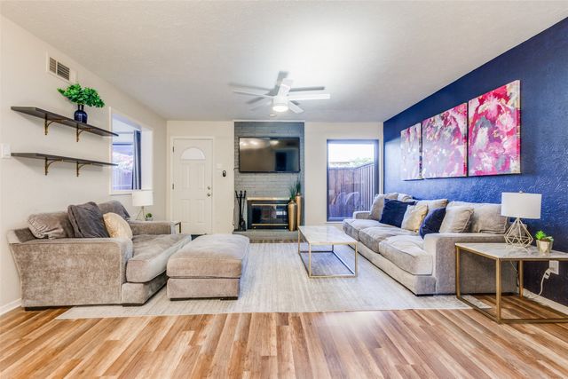 10617 Stone Canyon Road 28, Dallas, TX 75230