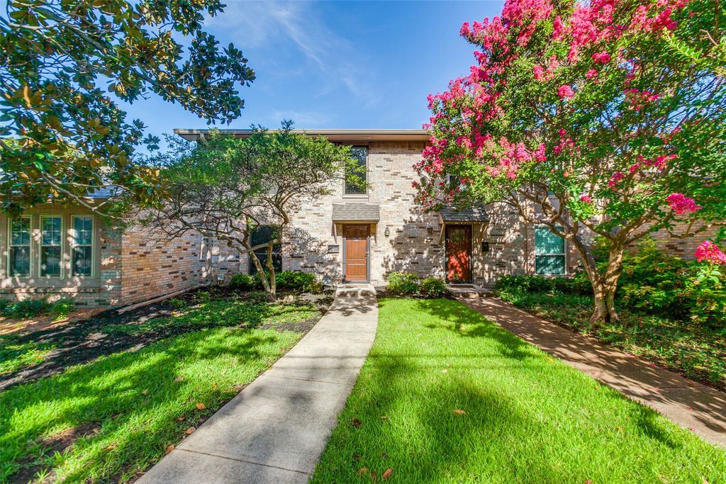 10617 Stone Canyon Road 28, Dallas, TX 75230