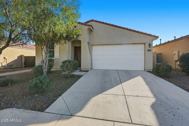 21383 W GRANADA Road, Buckeye, AZ 85396