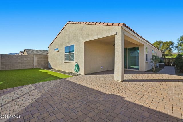 21383 W GRANADA Road, Buckeye, AZ 85396