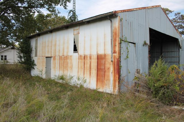 8903 General Baptist Road, Mountain Grove, MO 65711