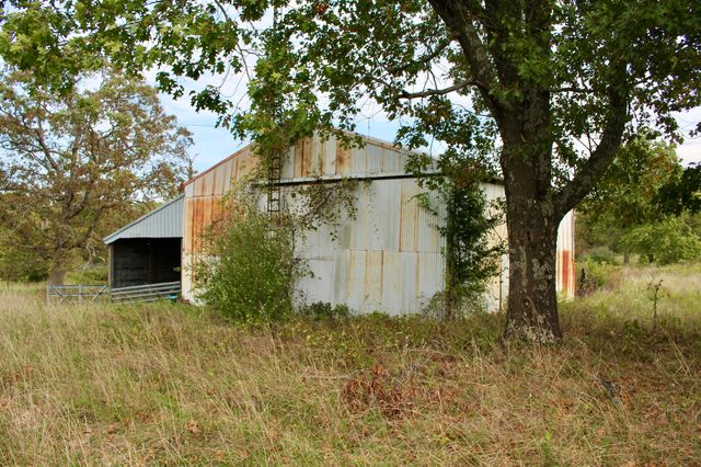 8903 General Baptist Road, Mountain Grove, MO 65711