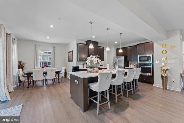 2641 SKEETER CT, Waldorf, MD 20603