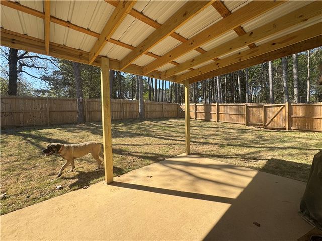 1105 Marina Road, Russellville, AR 72802