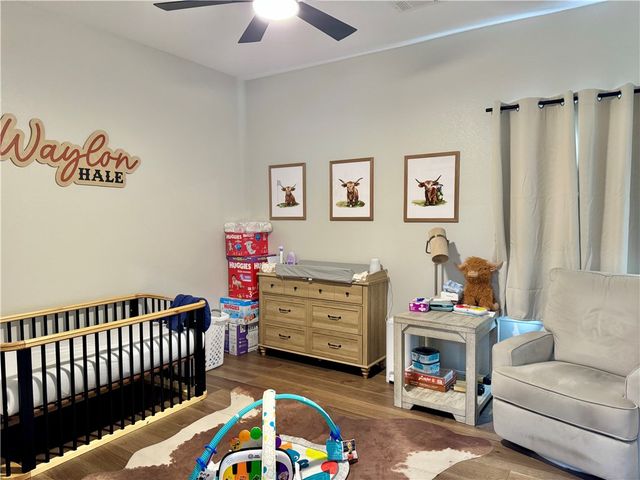 1105 Marina Road, Russellville, AR 72802