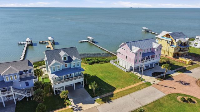 26702 Bay Water Drive, Galveston, TX 77554