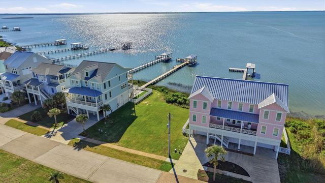 26702 Bay Water Drive, Galveston, TX 77554