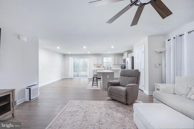 11260 EMERALD DR, King George, VA 22485