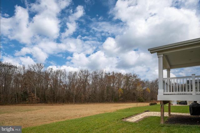 11260 EMERALD DR, King George, VA 22485