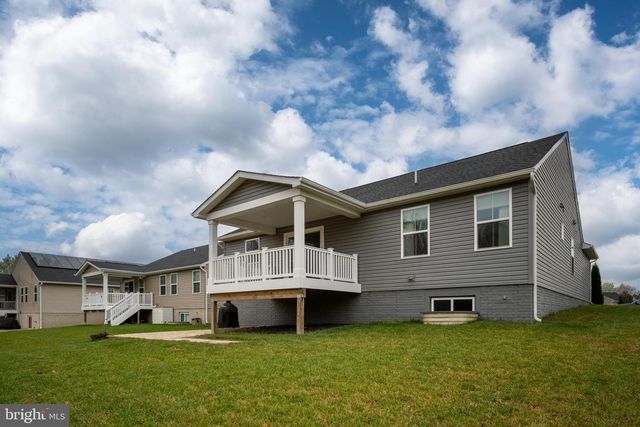 11260 EMERALD DR, King George, VA 22485