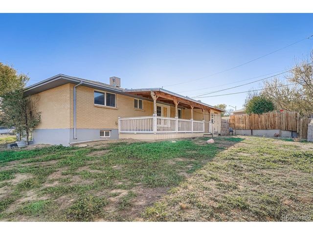 8303 Acoma Way, Denver, CO 80221