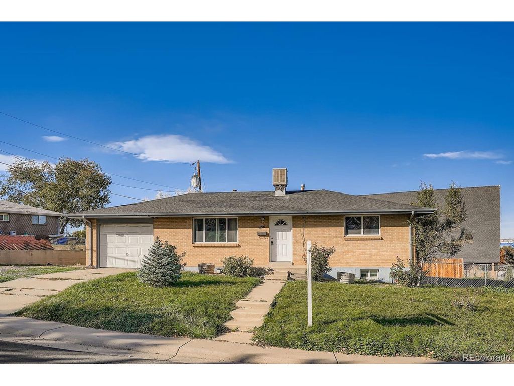8303 Acoma Way, Denver, CO 80221