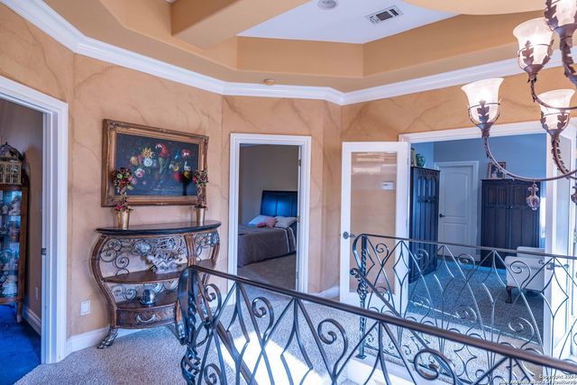 22 ROYAL GARDENS DR, San Antonio, TX 78248