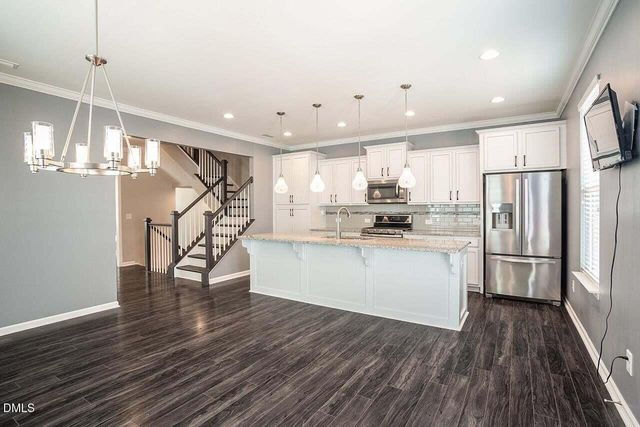 549 Metro Station, Apex, NC 27502