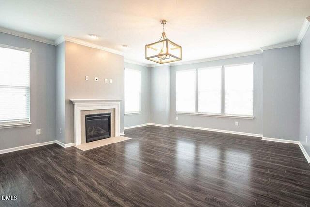 549 Metro Station, Apex, NC 27502