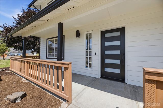 317 Icey Street SW, Orting, WA 98360