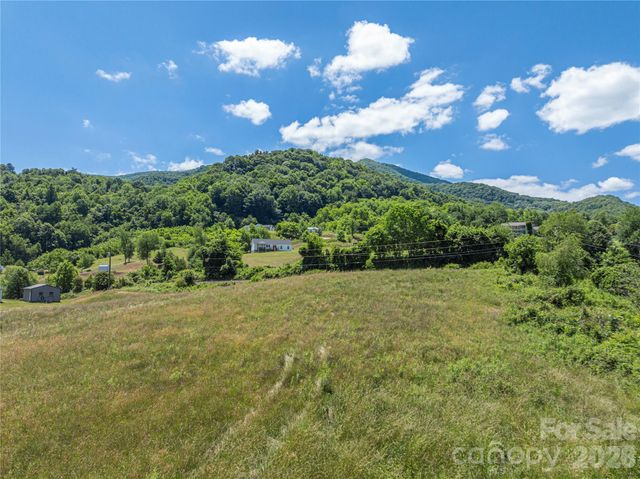 23 Providence Place, Waynesville, NC 28786
