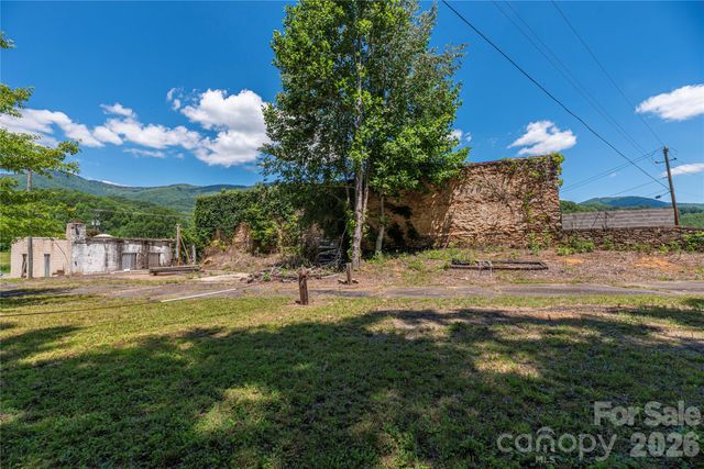 23 Providence Place, Waynesville, NC 28786