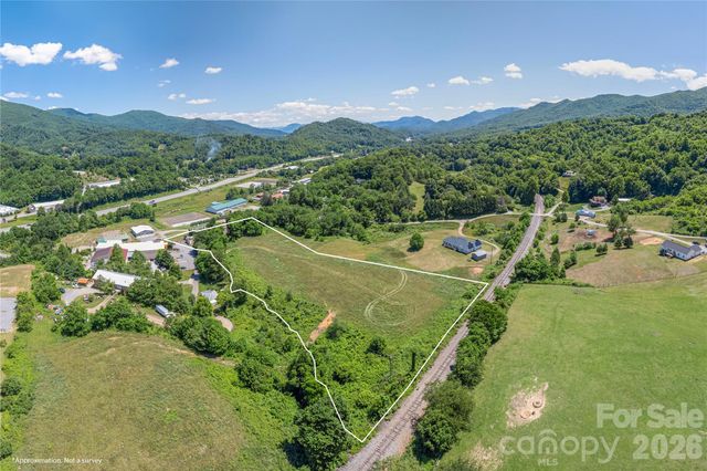 23 Providence Place, Waynesville, NC 28786