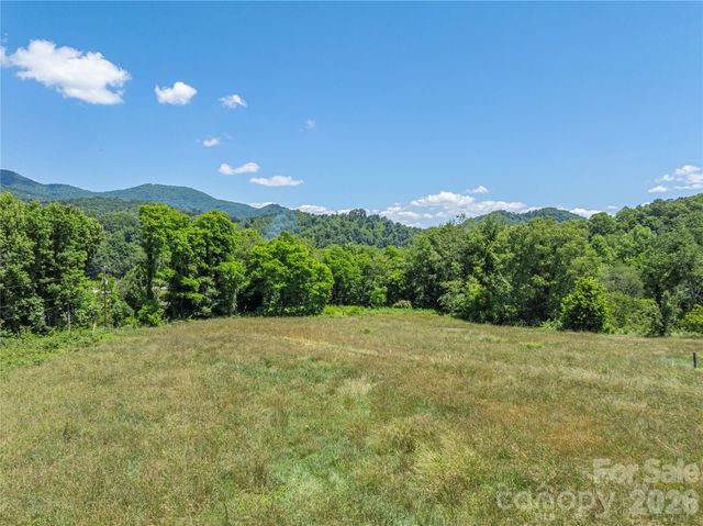 23 Providence Place, Waynesville, NC 28786