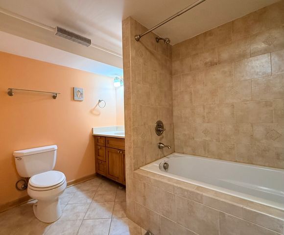 9044 Linder Avenue, Morton Grove, IL 60053