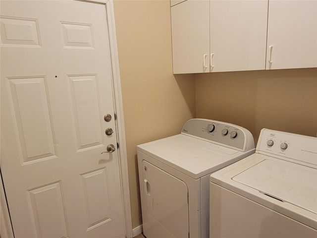 2100 Pipers Field DR 46, Austin, TX 78758