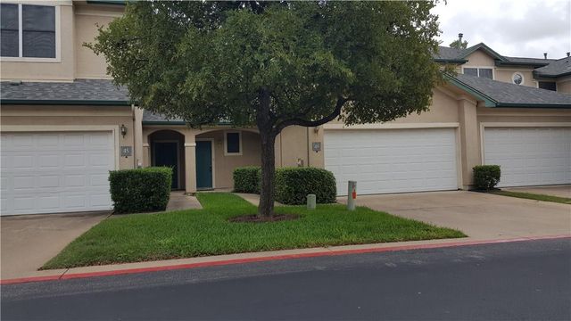 2100 Pipers Field DR 46, Austin, TX 78758