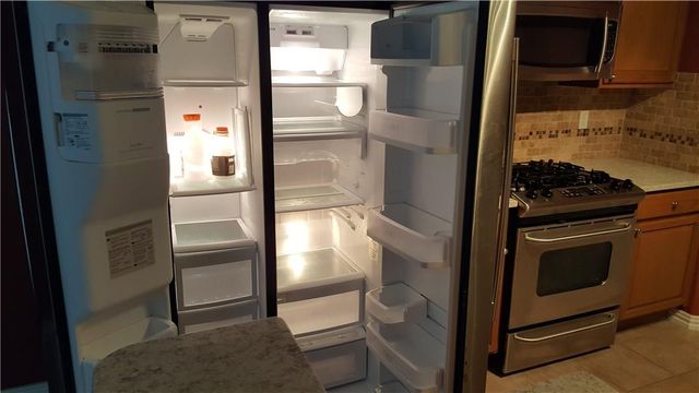 2100 Pipers Field DR 46, Austin, TX 78758