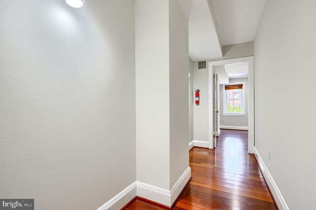 109 E WEST ST, Baltimore, MD 21230