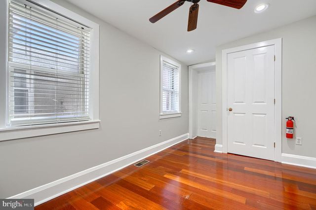 109 E WEST ST, Baltimore, MD 21230