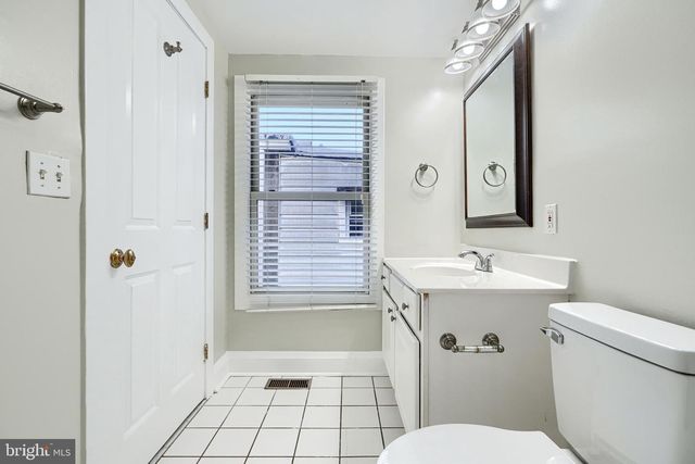 109 E WEST ST, Baltimore, MD 21230