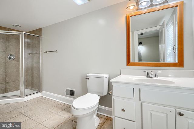 109 E WEST ST, Baltimore, MD 21230