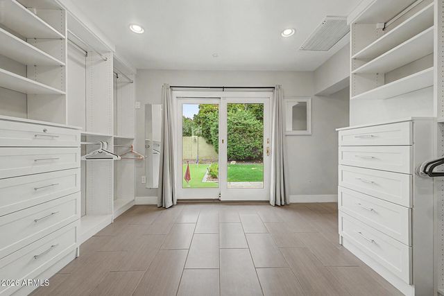5402 E LAUREL Lane, Scottsdale, AZ 85254