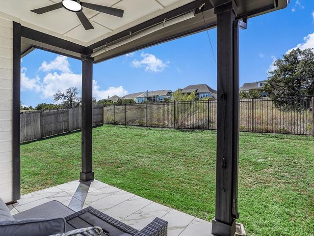 889 Hazy Hills LOOP, Dripping Springs, TX 78620