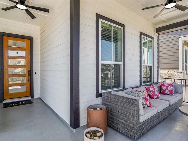 889 Hazy Hills LOOP, Dripping Springs, TX 78620