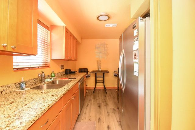 906 Corydon Drive, Houston, TX 77336