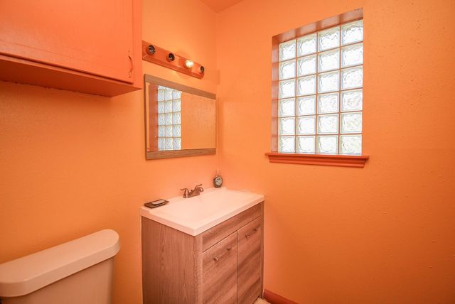 906 Corydon Drive, Houston, TX 77336