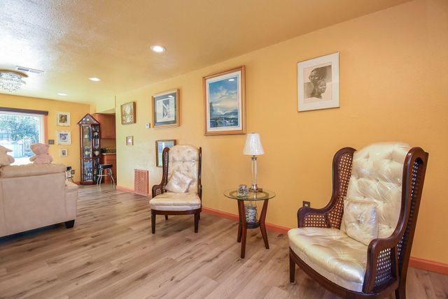 906 Corydon Drive, Houston, TX 77336